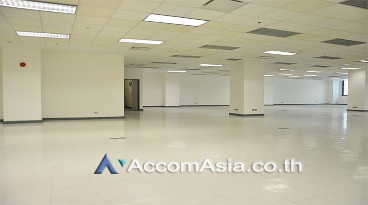  1  Office Space For Rent in Ploenchit ,Bangkok BTS Chitlom - BTS Ploenchit at Tonson Tower AA10222